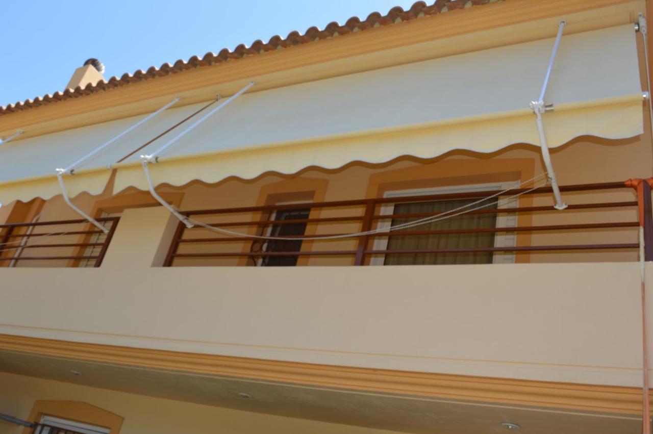 Villa Avatos - Near To The Port Of Rafina And The Airport Of Athens Agios Spyridon (Spata-Artemida) Exterior foto